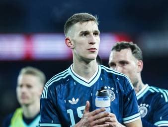 Eine Frage drängt sich auf