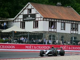 Formel 1: Antonelli siegt in Spa – Russell scheidet aus