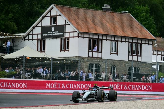 Formel 1: Antonelli siegt in Spa – Russell scheidet aus