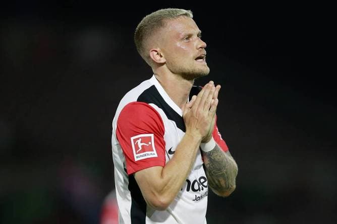 Ex-Nationalspieler mit Blitz-Abgang