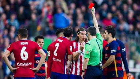 Filipe Luis sah nach seinem Foul die Rote Karte