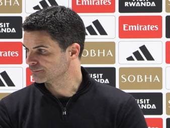 Mit dem nächsten Rückschlag und dem 1:2 gegen Bournemouth bringt Arsenal Verfolger Manchester City in Schlagdistanz. Trainer Mikel Arteta fordert für die letzten Wochen der Saison Kampfgeist von seiner Mannschaft.