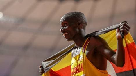 Joshua Cheptegei stellte im 5-km-Straßenlauf einen neuen Weltrekord auf