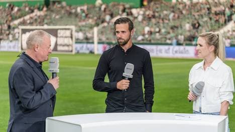 SPORT1 Moderatorin Ruth Hofmann (v.r.), Experte Martin Harnik und Kommentator Markus Höhner gehören zum On-Air-Team, das die SPORT1 Livespiele begleitet.