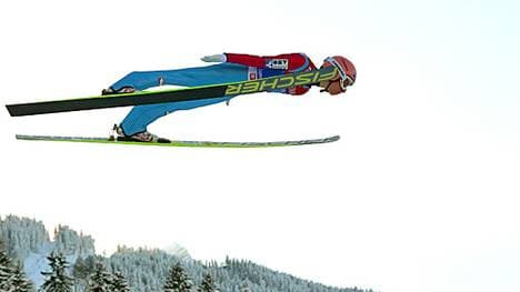 Stefan Kraft führt die Tournee nach drei Springen an