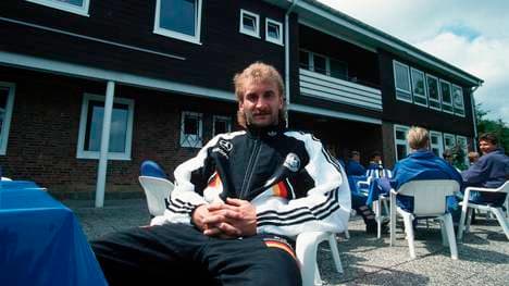 Rudi Völler und der Geist von Malente (nicht im Bild) im DFB-Trainingslager vor der WM 1994