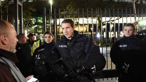 Nach den Terroranschlägen von Brüssel verstärken der DFB und die Polizei das Sicherheitskonzept