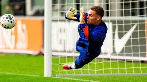 Während die Niederlande mit einem Sieg die WM-Qualifikation vorzeitig sichern könnten, kämpft Polen zu Hause um die Chance, mit den Gästen nach Punkten gleichzuziehen