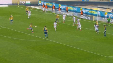 Eintracht Braunschweig gegen Waldhof Mannheim