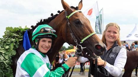 Nina Baltromei (l.) gewann auf Hochkönig das Deutsche Derby