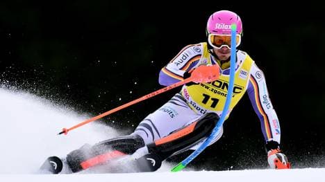 Linus Straßer beim Slalom in Alta Badia
