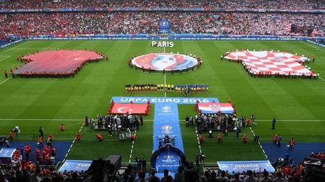 Turkey v Croatia - Group D: UEFA Euro 2016