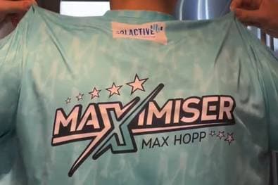 Hopp überrascht mit neuem Look