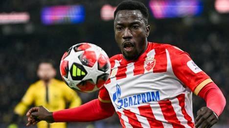 Hier im Trikot von Roter Stern: Silas