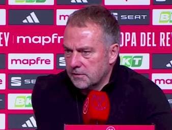 Der FC Barcelona legt in der Copa del Rey fast ein Mega-Comeback gegen Atlético Madrid hin. Das stimmt Trainer Hansi Flick positiv.