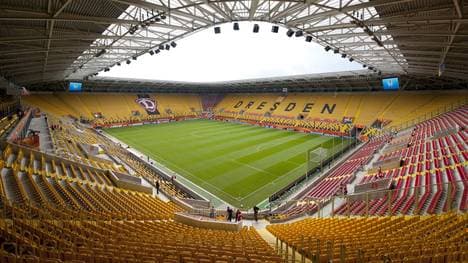 A general interior view shows the Rudolf