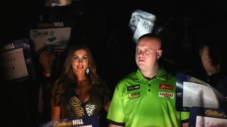 Michael van Gerwen muss beim World Grand Prix gegen John Henderson antreten