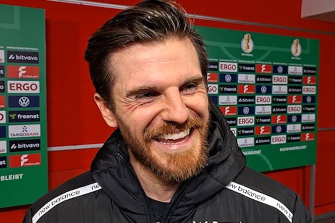 Leverkusen-Lacher! "...dass mein Name auf der Liste steht"