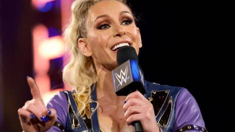 Charlotte Flair eröffnete die aktuelle Ausgabe von WWE Friday Night SmackDown