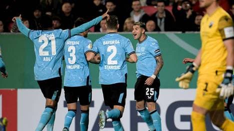 Leverkusen setzt sich spät gegen Sandhausen durch