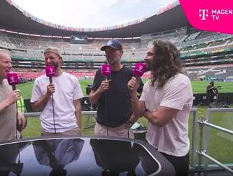 Kurz vor dem WM-Start sprechen Tom Kaulitz, Thomas Müller und Jürgen Klopp über die Chancen der Nationalmannschaft, während eine witzige Traum-Anekdote und eine Studio-Einladung für jede Menge Lacher sorgen.