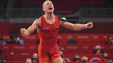 Frank Stäbler jubelte über seine erste Olympia-Medaille