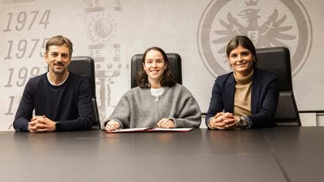 Reuteler (Mi.) bleibt der Eintracht treu