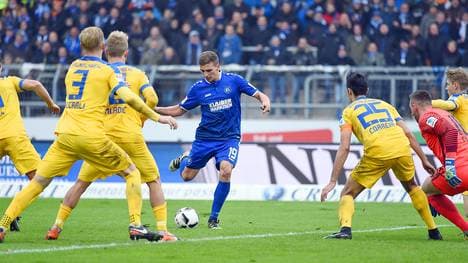 Grischa Prömel für KSC gegen Eintracht Braunschweig