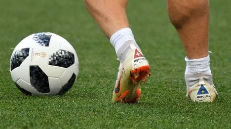 Fussball (Symbolbild)