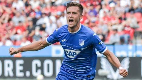 Christoph Baumgartner beim Torjubel