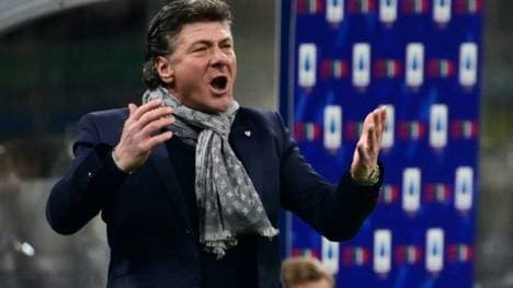 Trainer Walter Mazzarri von der SSC Neapel