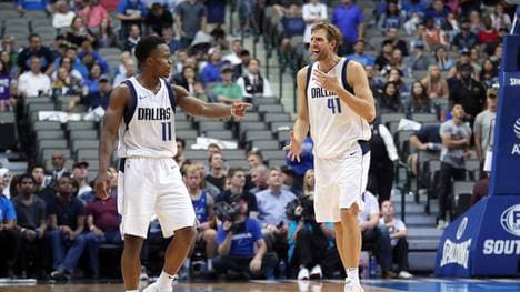Sacramento Kings v Dallas Mavericks