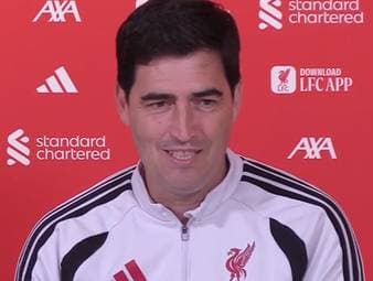 Nach dem Fehlstart in der Premier League für den FC Liverpool zählt für Reds-Trainer Iraola nur ein Sieg im nächsten Spiel gegen Ipswich Town.