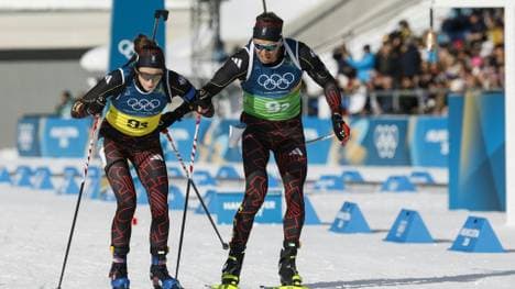 Philipp Nawrath übergibt auf Vanessa Voigt