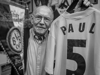 BVB-Ikone Wolfgang Paul ist im Alter von 86 Jahren verstorben. Der "Stopper" gewann mit den Schwarzgelben 1966 den Europapokal der Pokalsieger und wurde außerdem Deutscher Meister und DFB-Pokal-Sieger. 