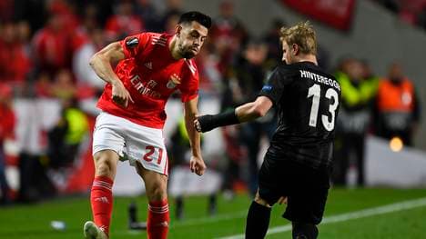 Martin Hinteregger fällt gegen Benfica Lissabon für Eintracht Frankfurt aus