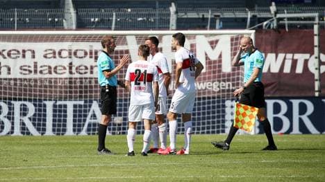 Der VfB war nicht gut auf Schiri Sascha Stegemann zu sprechen