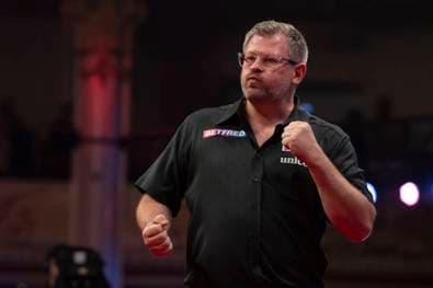 Darts: Wer zieht ins Halbfinale ein?