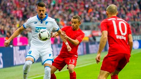Sandro Wagner ist jetzt Teamkollege von Rafinha und Arjen Robben (v.l.)