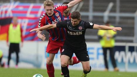 KFC Uerdingen v RW Essen - Regionalliga West