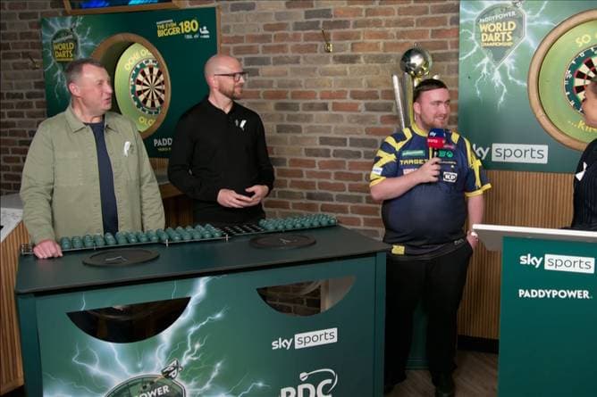 Darts-Experte kann nicht glauben, was Littler erzählt