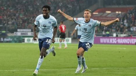 Der Hamburger SV siegt dank Bakery Jatta in Hannover in Unterzahl