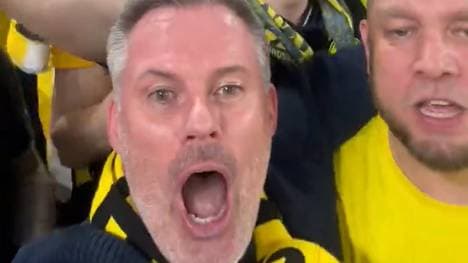 Jamie Carragher mischte sich gegen PSG unter die BVB-Fans