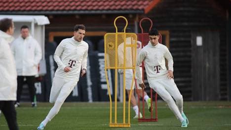 Beim Training an der Säbener Straße: Leon Goretzka (l.) und Aleksandar Pavlovic (r.)
