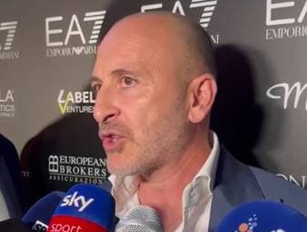 Dumfries-Wechsel zu Barcelona? Inter-Boss reagiert