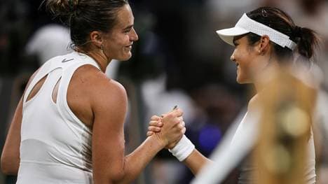 Umkämpftes Duell zwischen Sabalenka (l.) und Raducanu