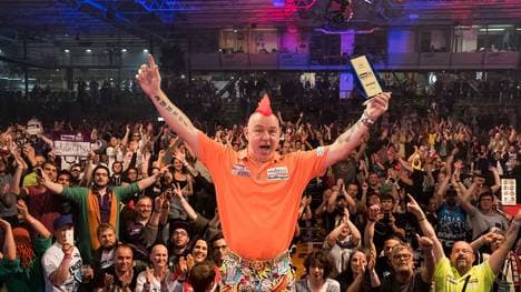 Peter Wright fertigte Michael van Gerwen ab