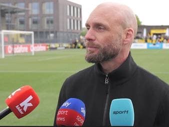 Borussia Dortmund verpflichtet den Franzosen Joane Gadou. Nils-Ole Book schwärmt vom neuen Verteidiger und sieht ihn als festen Bestandteil für die Zukunft. 
