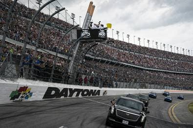 Beim Daytona 500: Nächste Sportinszenierung von Trump