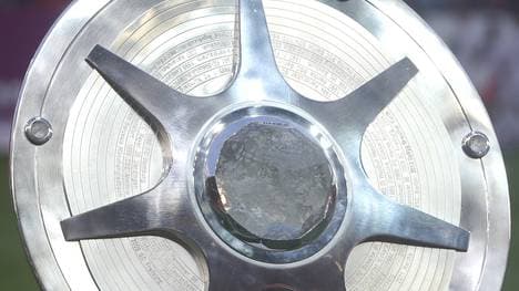 1. FC Kaiserslautern v Hannover 96 - Second Bundesliga